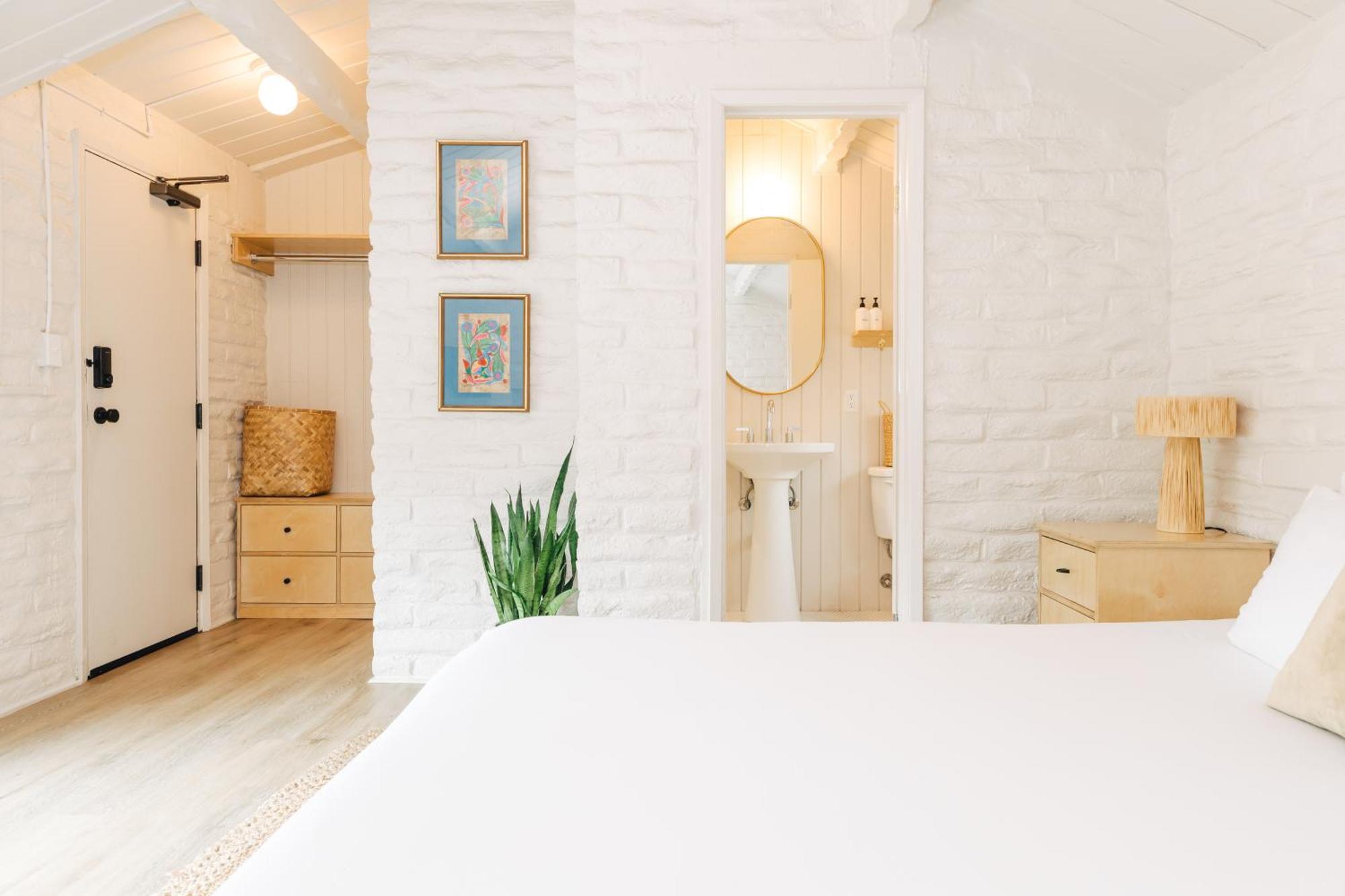 The Green Room Hotel Оушънсайд Стая снимка